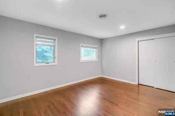 $4,950 | 8 Waibel Drive, Allendale, NJ 07401