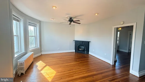 $2,700 | 1320 G Street Northeast, Unit 3, Washington, DC 20002