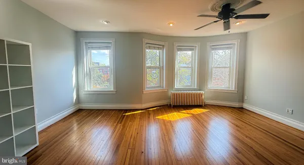 $2,700 | 1320 G Street Northeast, Unit 3, Washington, DC 20002