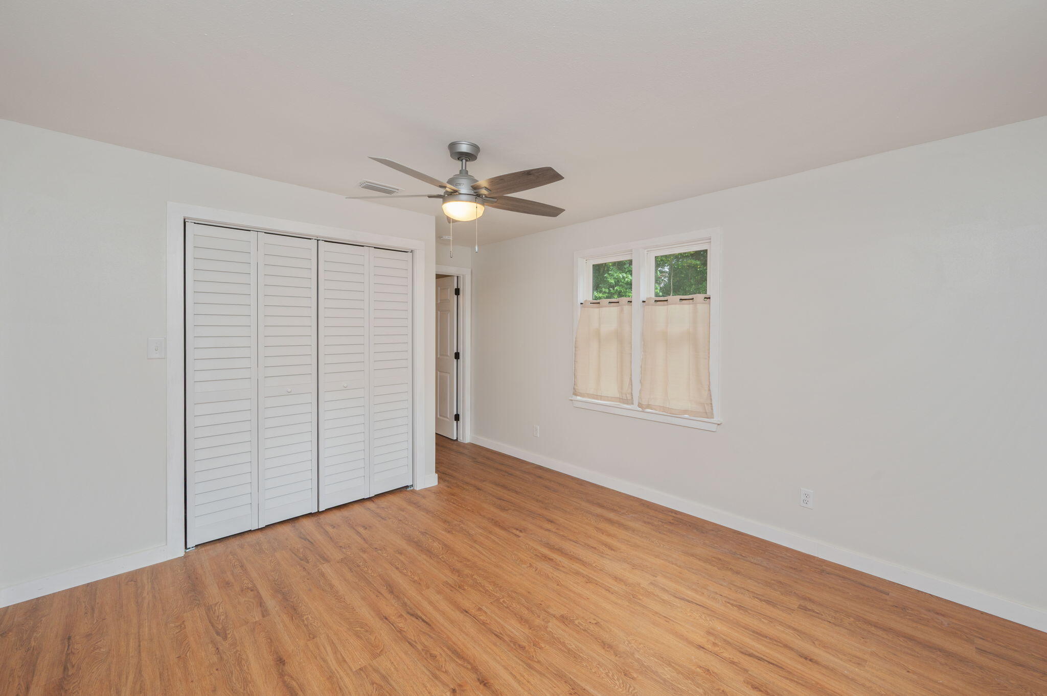 812 Edney Avenue East Crestview, FL 32539 - Photo 20 of 28 20-web-or-mls-812-edney-ave-e