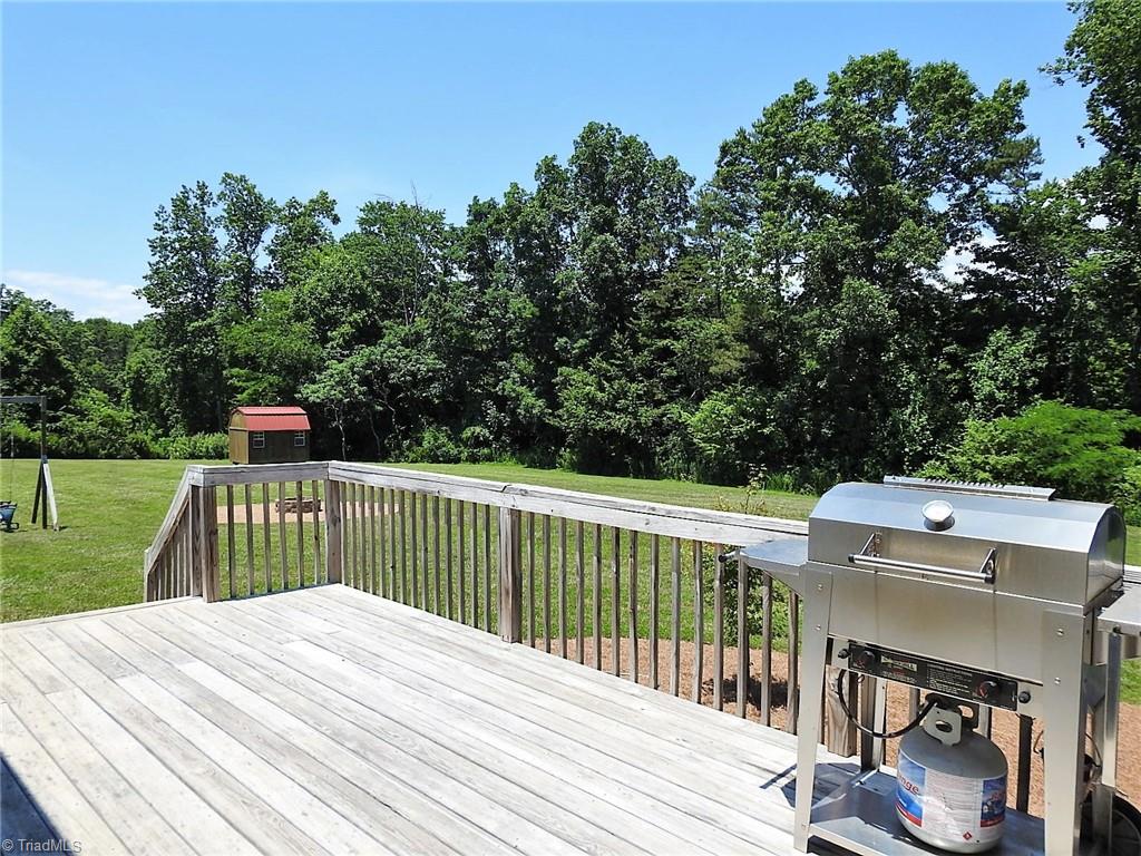 298 Eli Smith Road Elkin, NC 28621 - Photo 36 of 40 Gallery Image 36