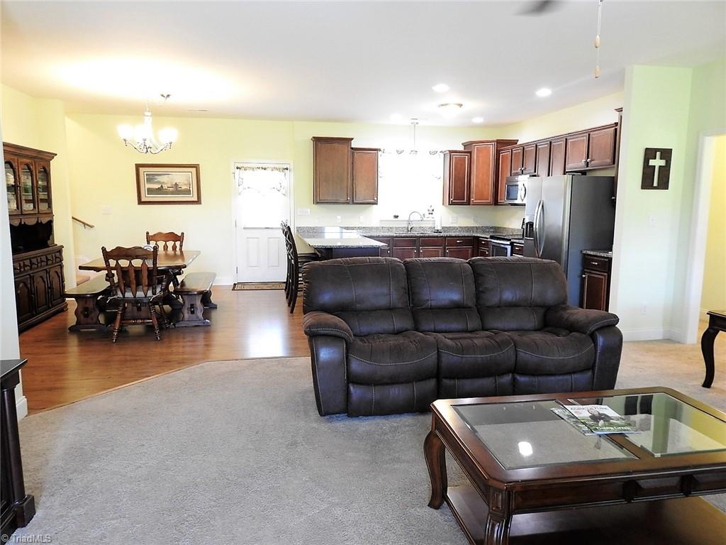 298 Eli Smith Road Elkin, NC 28621 - Photo 6 of 40 Gallery Image 6