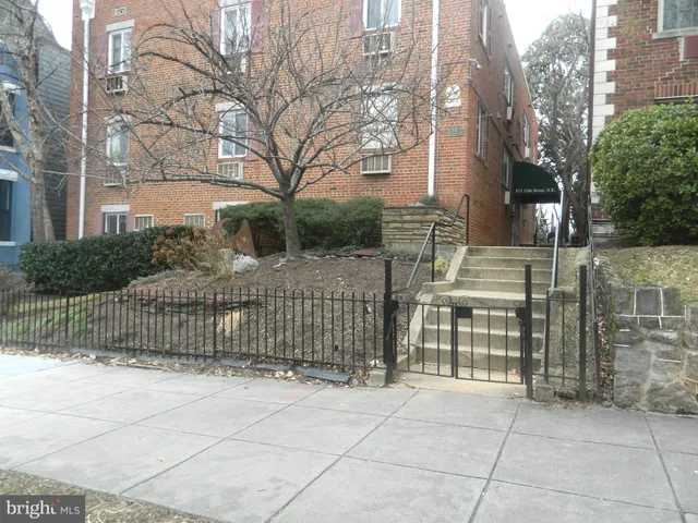 $1,875 | 513 12th Street Northeast, Unit 9, Washington, DC 20002