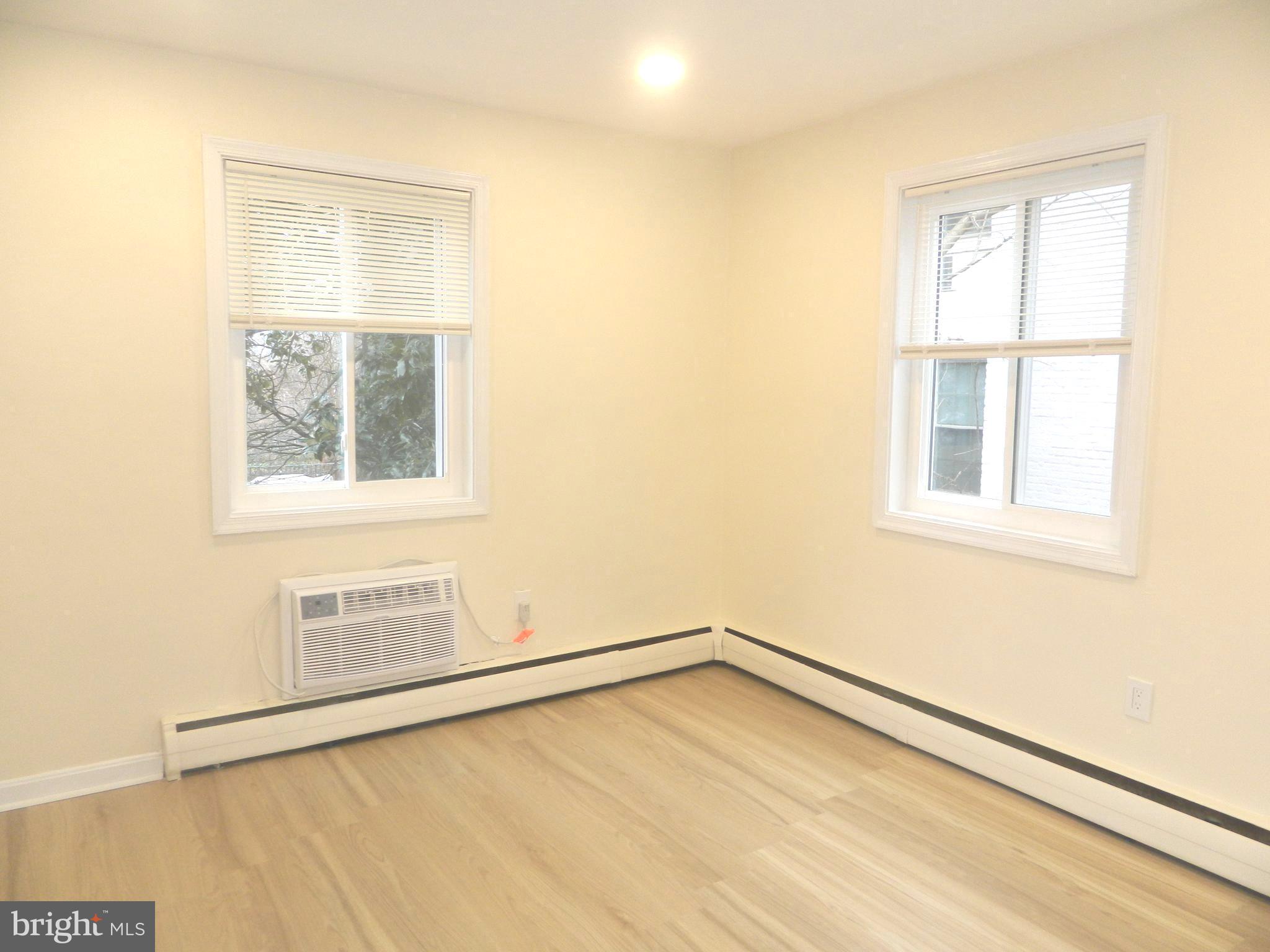 513 12th Street Northeast, Unit 9 Washington, DC 20002 - Photo 20 of 29 an empty room with a window