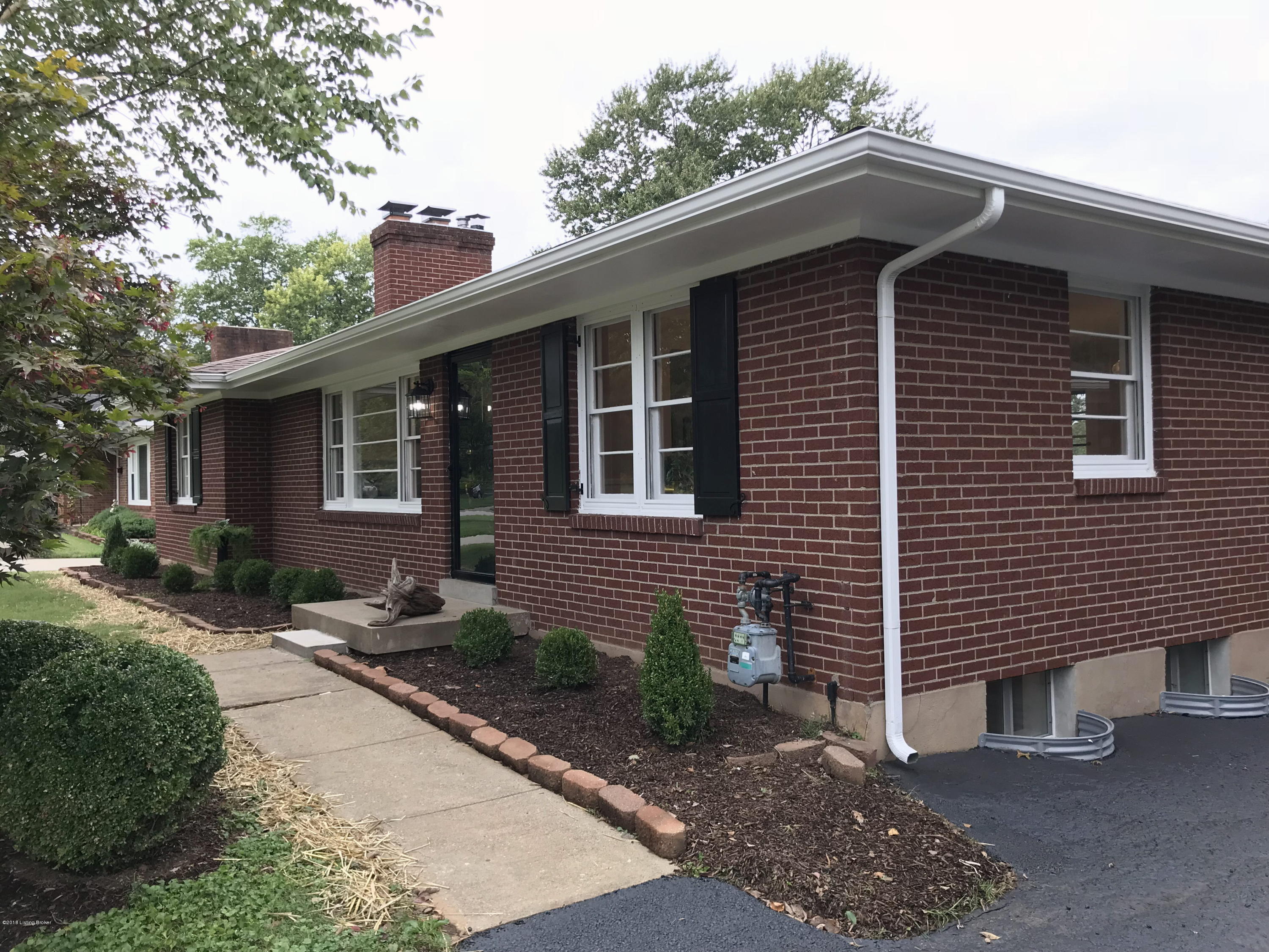 4325 Statton Road Louisville, KY 40220 - Photo 1 of 39 103 FRONT & SIDE