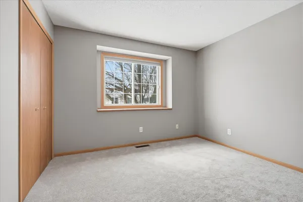 $259,900 | 11462 Elmwood Avenue North, Unit 164, Champlin, MN 55316
