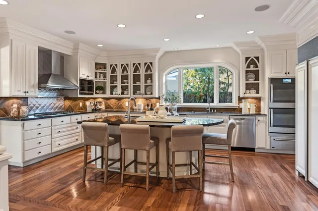 $5,998,000 | 941 Berry Avenue, Los Altos, CA 94024