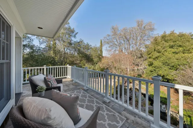 $5,998,000 | 941 Berry Avenue, Los Altos, CA 94024