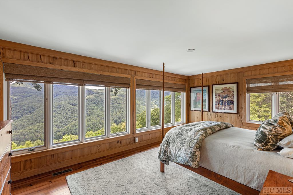 383 Queen Mountain Road Highlands, NC 28741 - Photo 20 of 44 Gallery Image 20