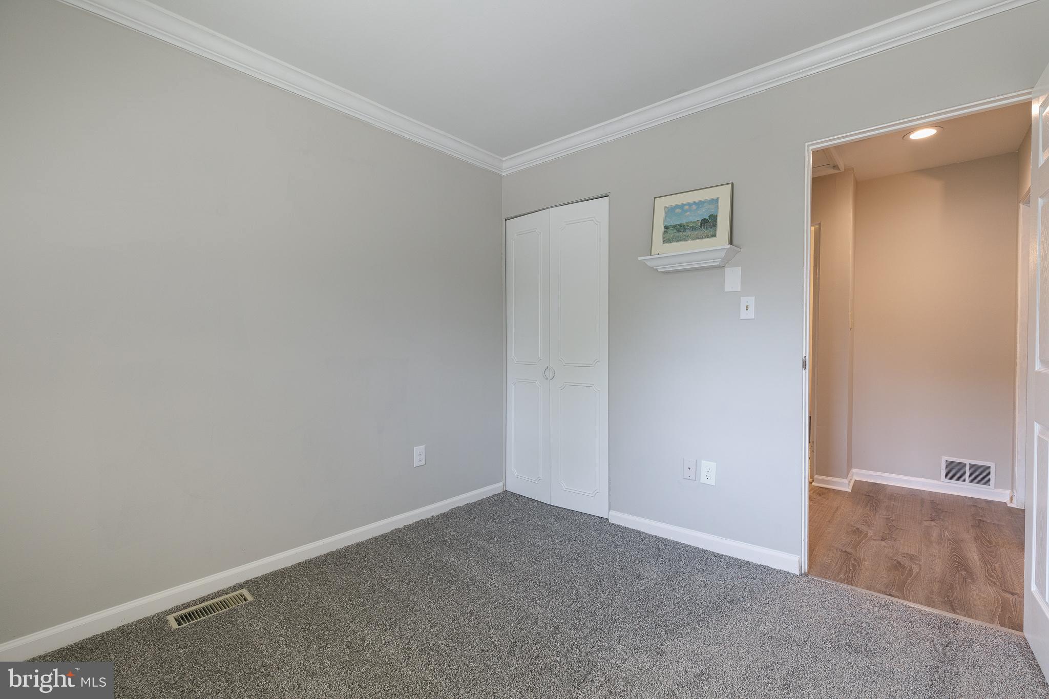 1028 South Hoga Road Sterling, VA 20164 - Photo 26 of 65