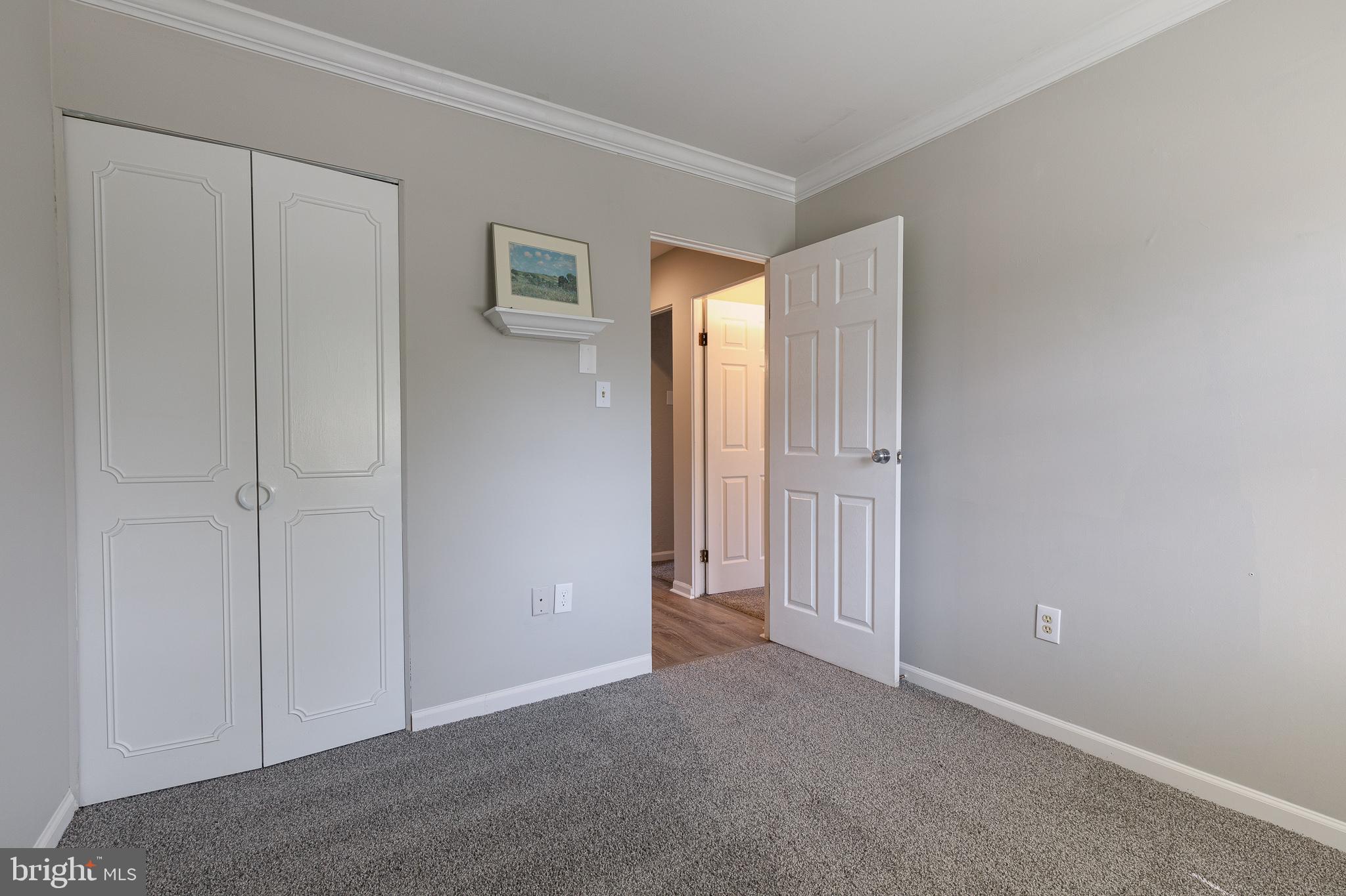 1028 South Hoga Road Sterling, VA 20164 - Photo 27 of 65