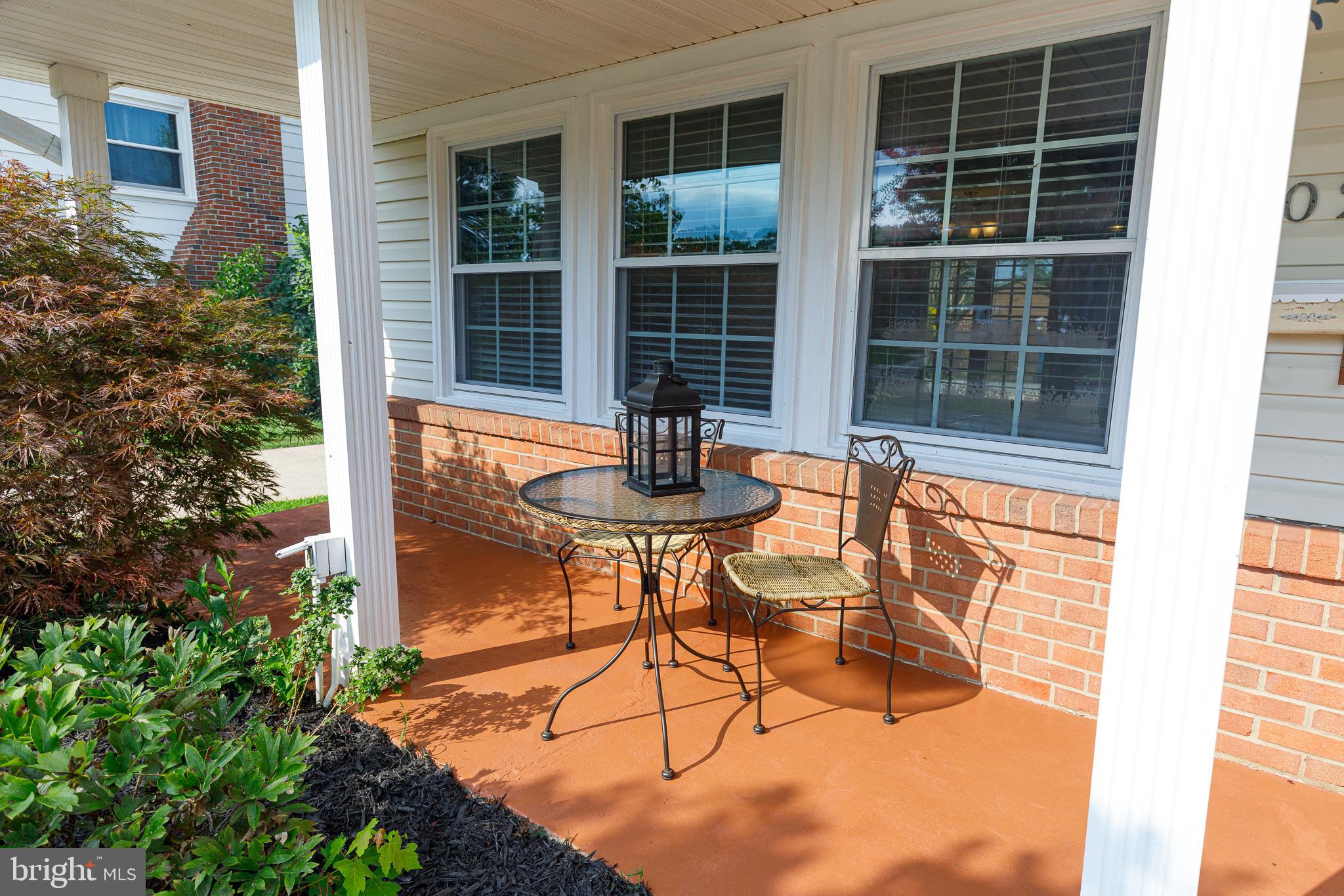 1028 South Hoga Road Sterling, VA 20164 - Photo 5 of 65