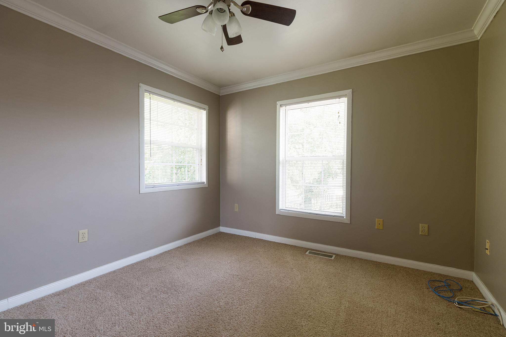 1028 South Hoga Road Sterling, VA 20164 - Photo 51 of 65