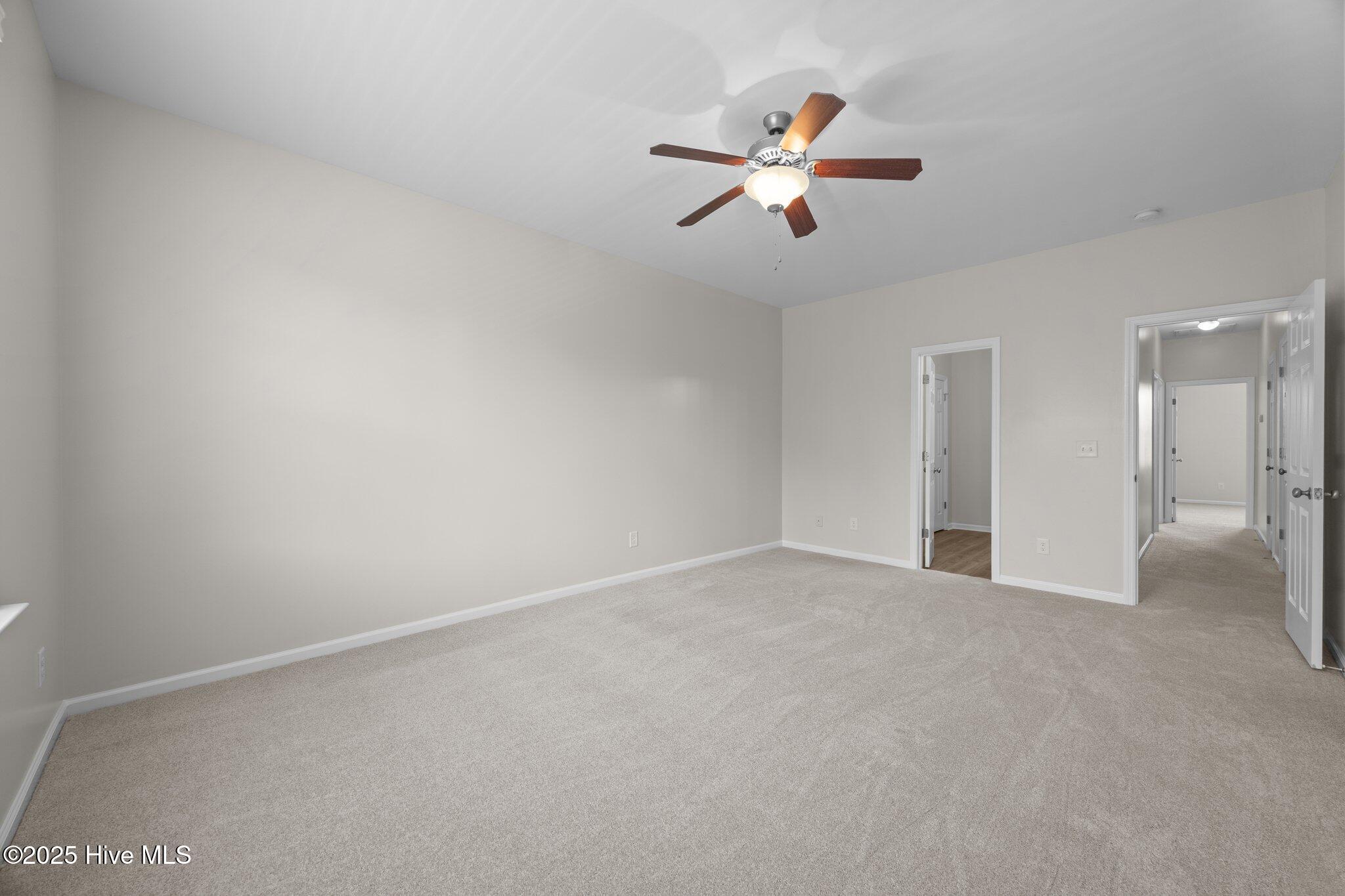 304 Cedar Island Trail Holly Ridge, NC 28445 - Photo 14 of 29 28-web-or-mls-IMG_6161