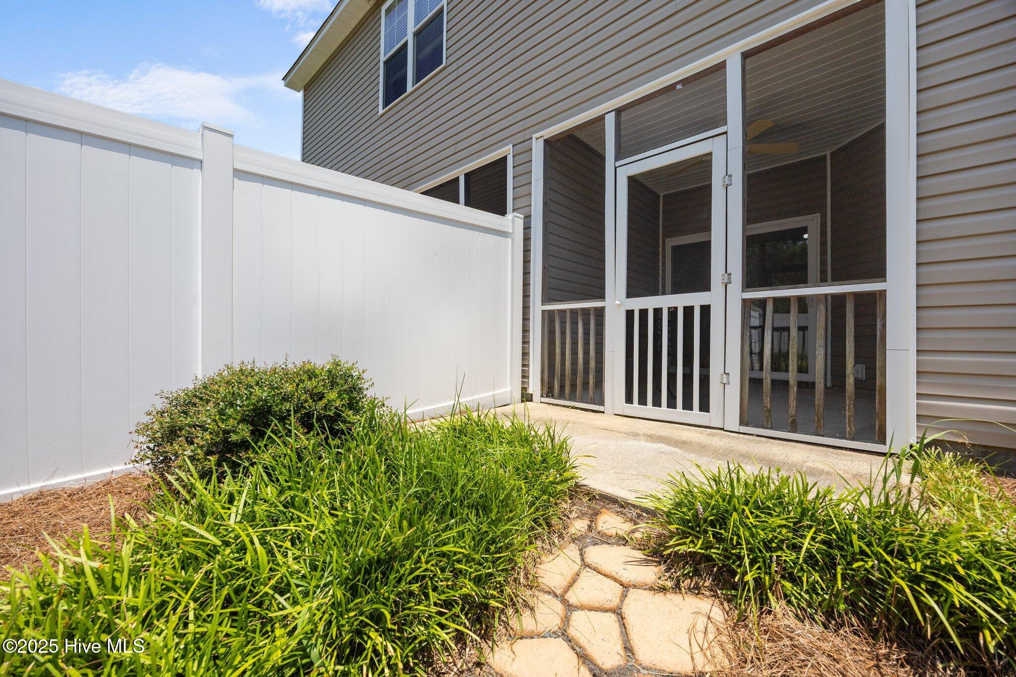 304 Cedar Island Trail Holly Ridge, NC 28445 - Photo 25 of 29 43-web-or-mls-IMG_6232