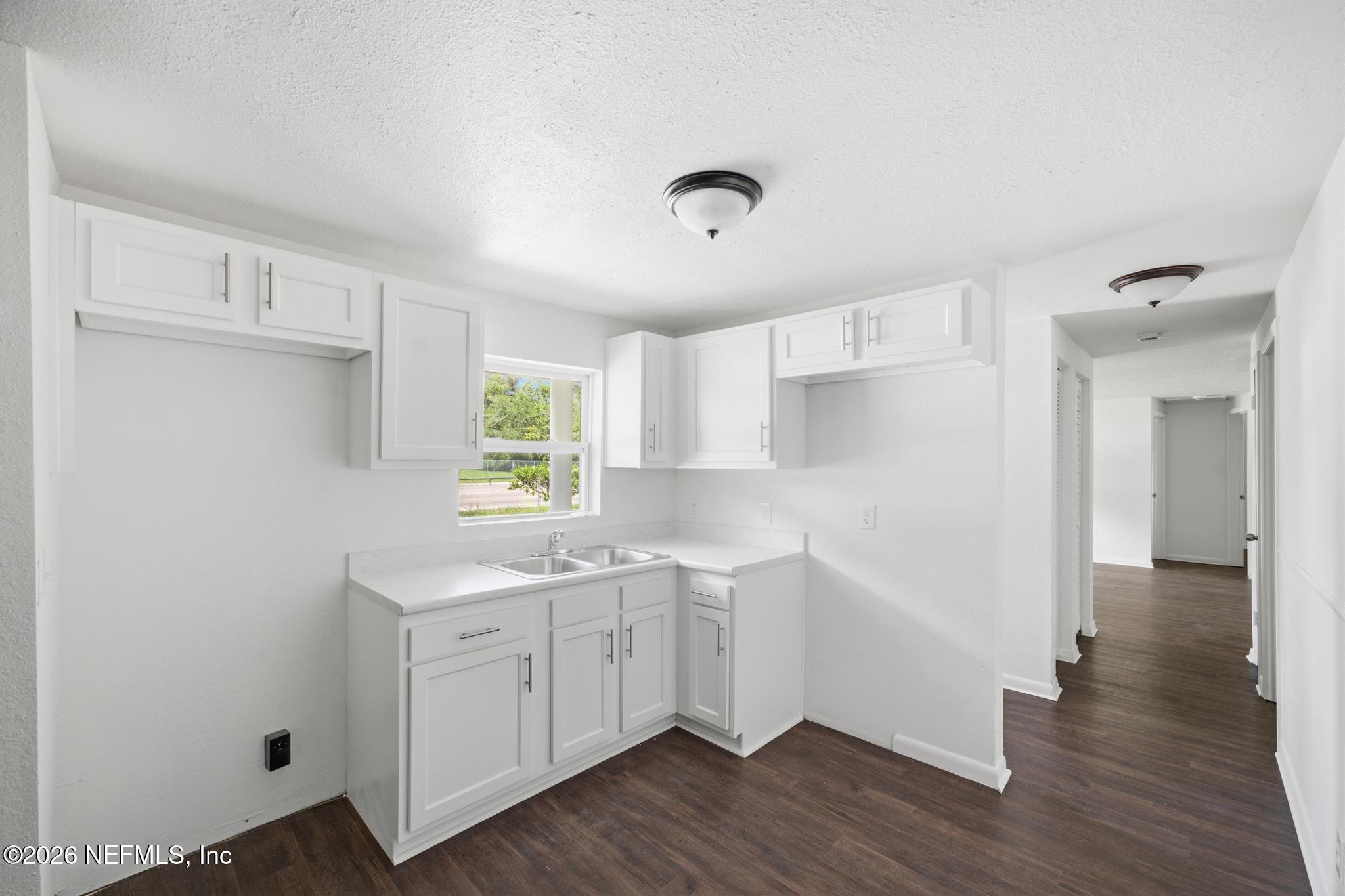 5134 Moncrief Road West Jacksonville, FL 32209 - Photo 8 of 18 PBD01541