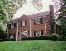 581 Sunset Road Louisville, KY 40206 - Photo 1 of 1 Primary Photo