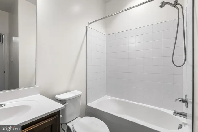 $2,940 | 6202 Davinci Street, Frederick, MD 21703