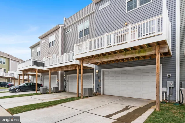 $2,940 | 6202 Davinci Street, Frederick, MD 21703