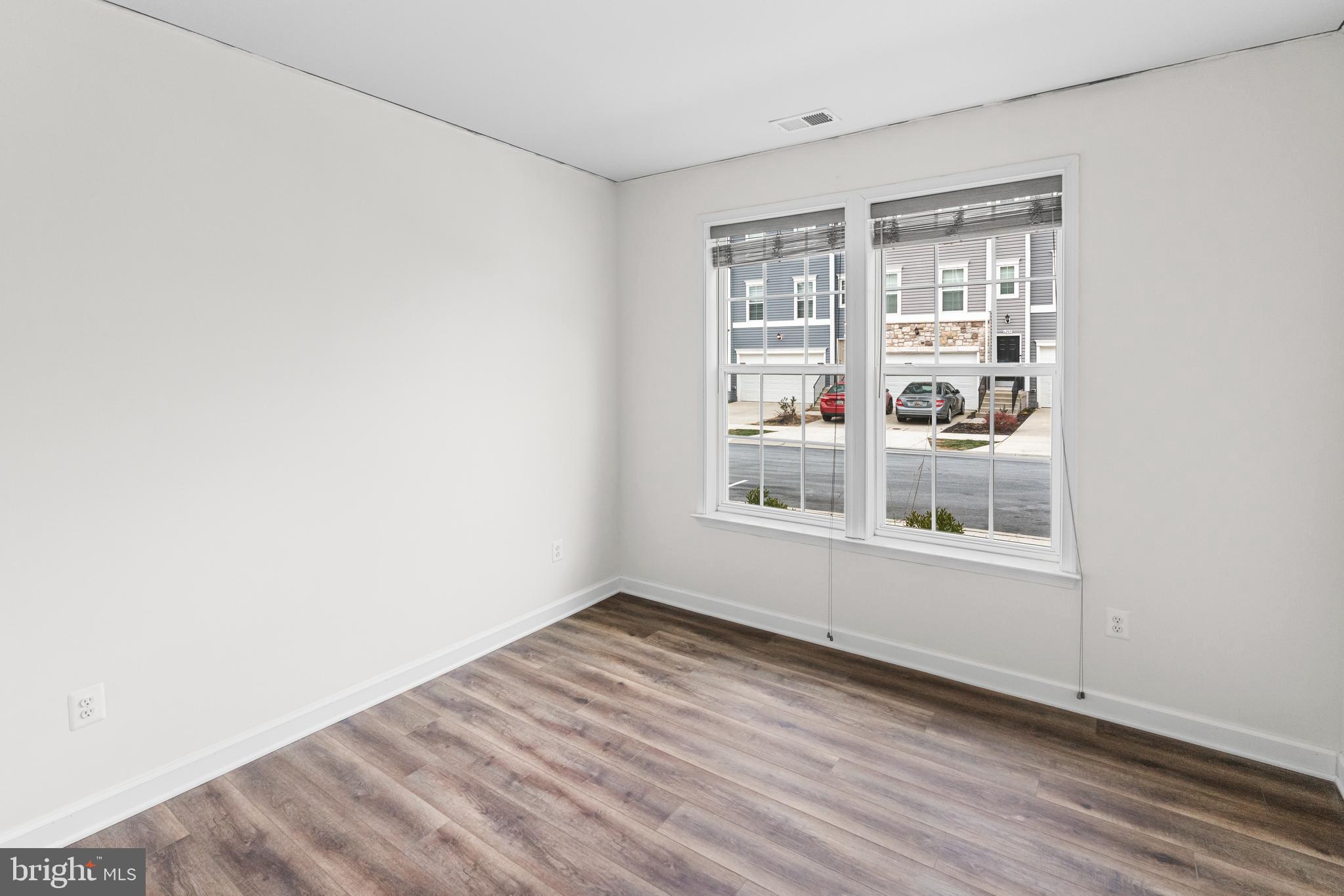 6202 Davinci Street Frederick, MD 21703 - Photo 3 of 34