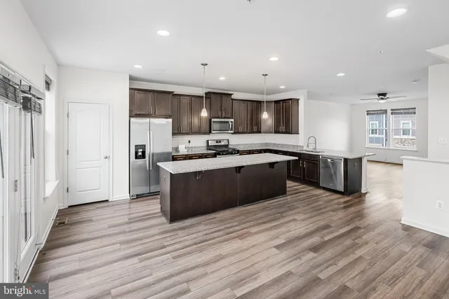 $2,940 | 6202 Davinci Street, Frederick, MD 21703