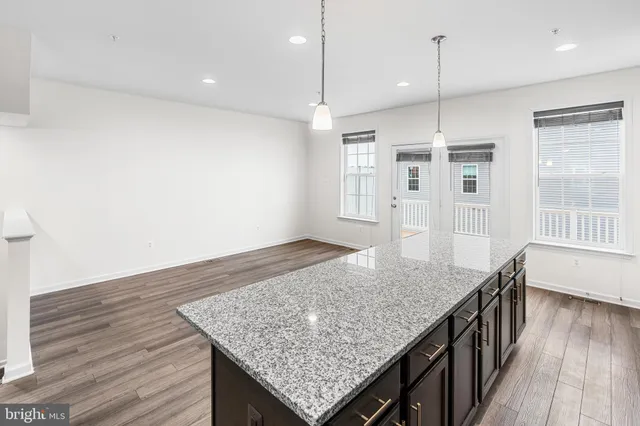 $2,940 | 6202 Davinci Street, Frederick, MD 21703