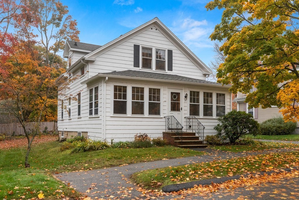29 Columbia Road Danvers, MA 01923 - Photo 1 of 41 Gallery Image 1