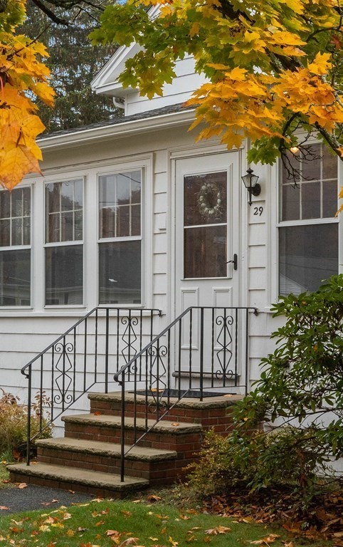 29 Columbia Road Danvers, MA 01923 - Photo 3 of 41 Gallery Image 3
