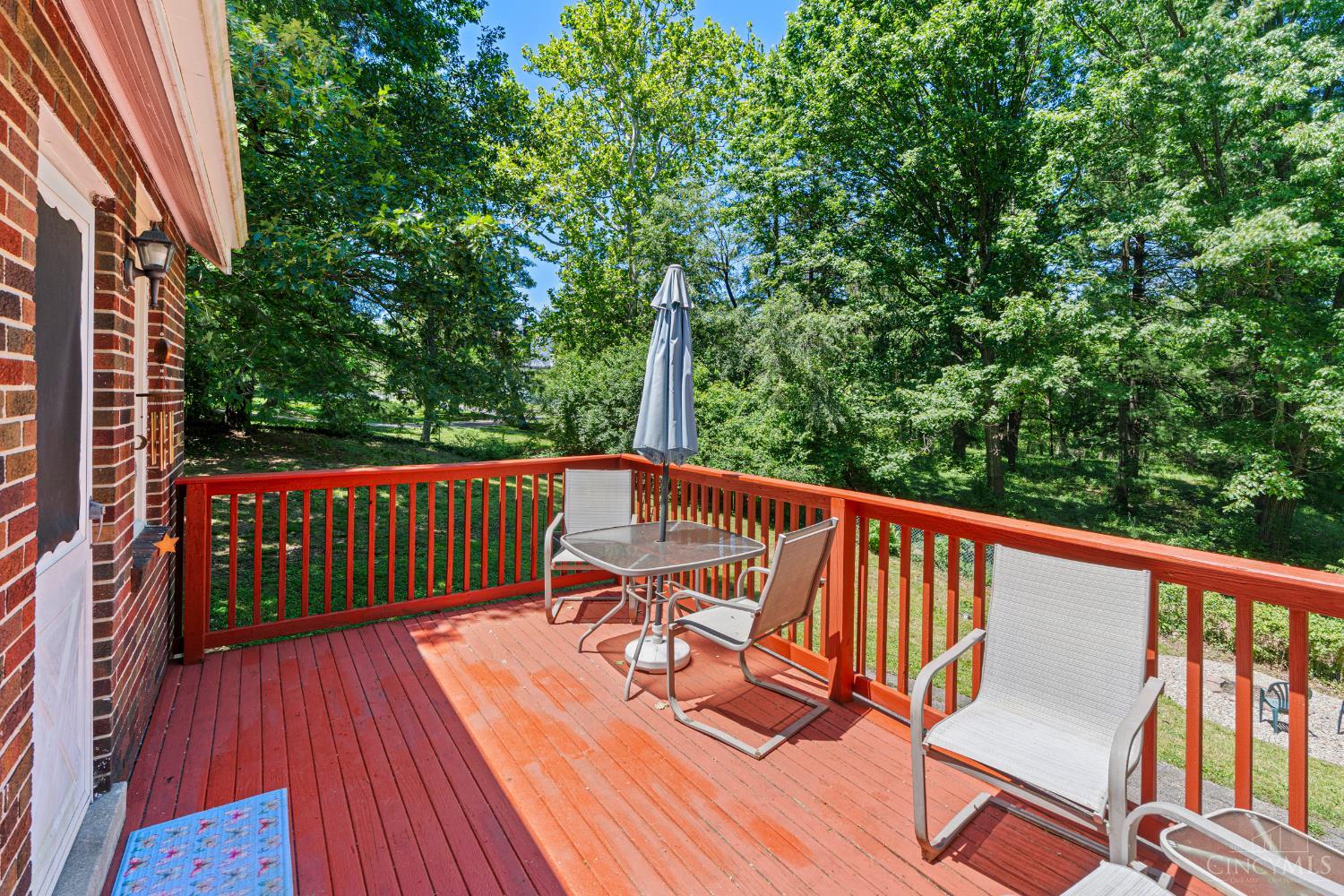 3028 Diehl Road Cincinnati, OH 45211 - Photo 39 of 52