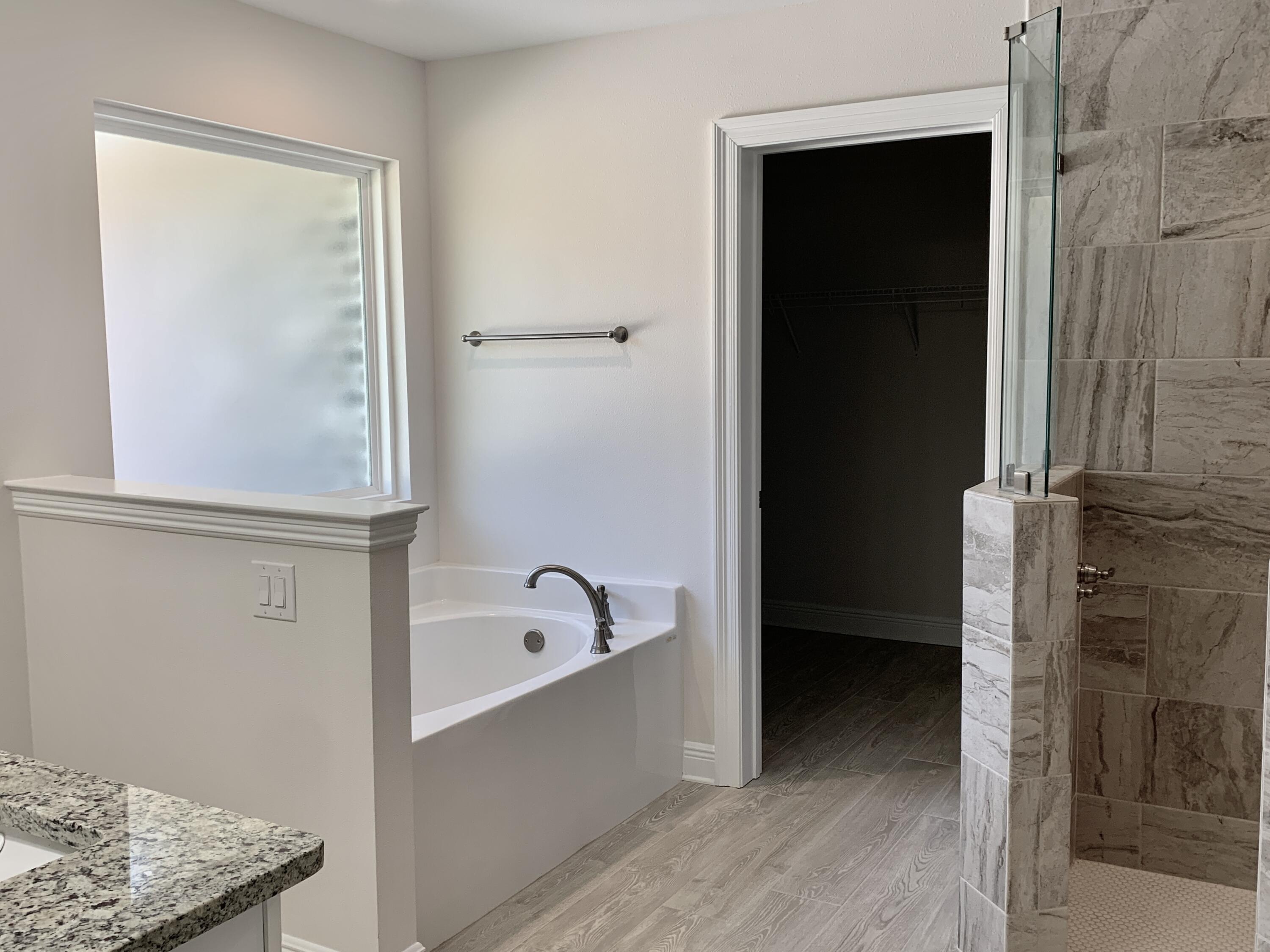 6652 Bluefish Road Navarre, FL 32566 - Photo 12 of 19 8456DAB5-4184-461C-AC14-5E695DF2016D_1_2