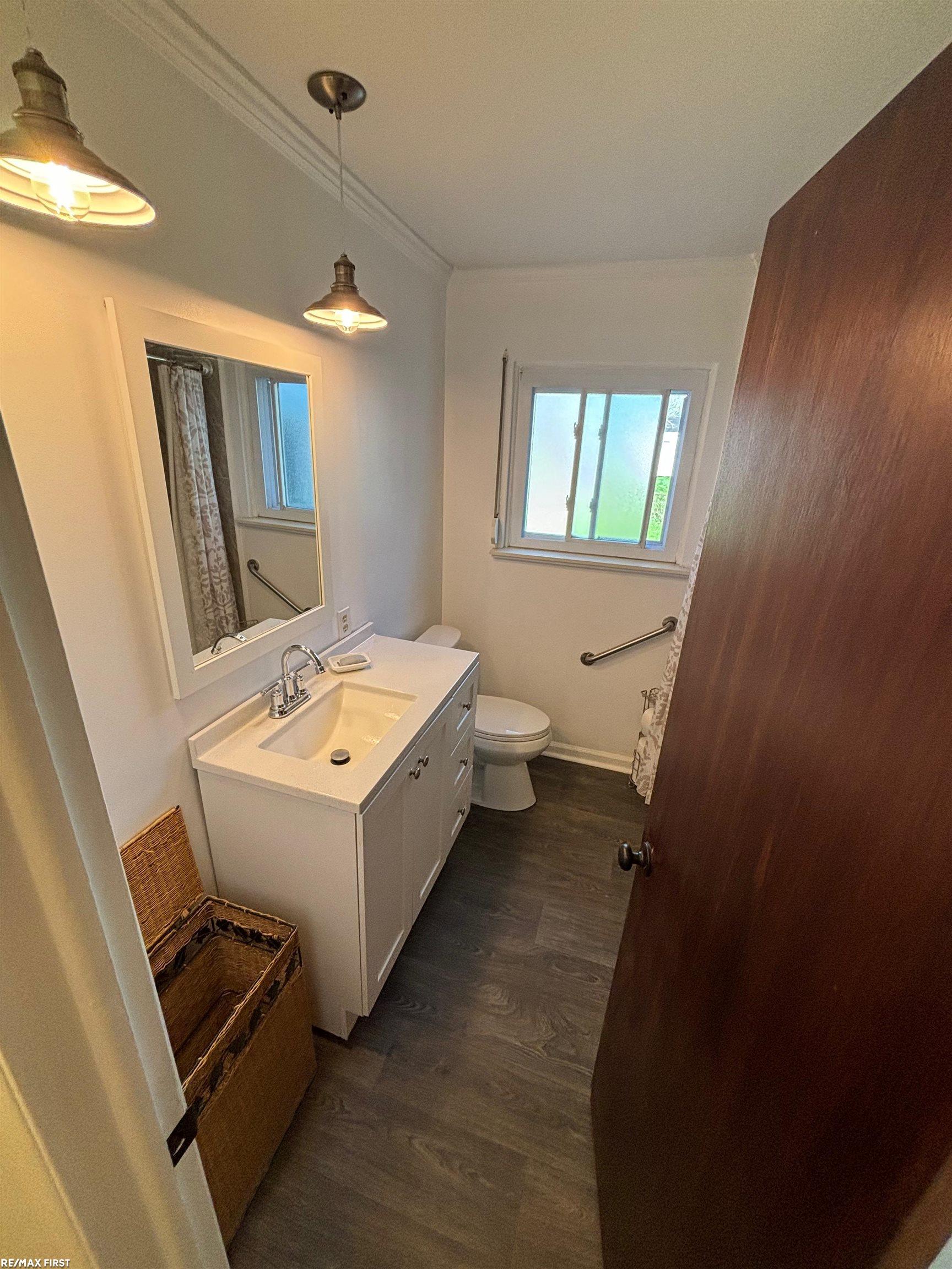 25002 Rubin Road Warren, MI 48089 - Photo 17 of 30 50138849-a0fce020-0af6-4359-82d1-96b1c3c61024.JPG