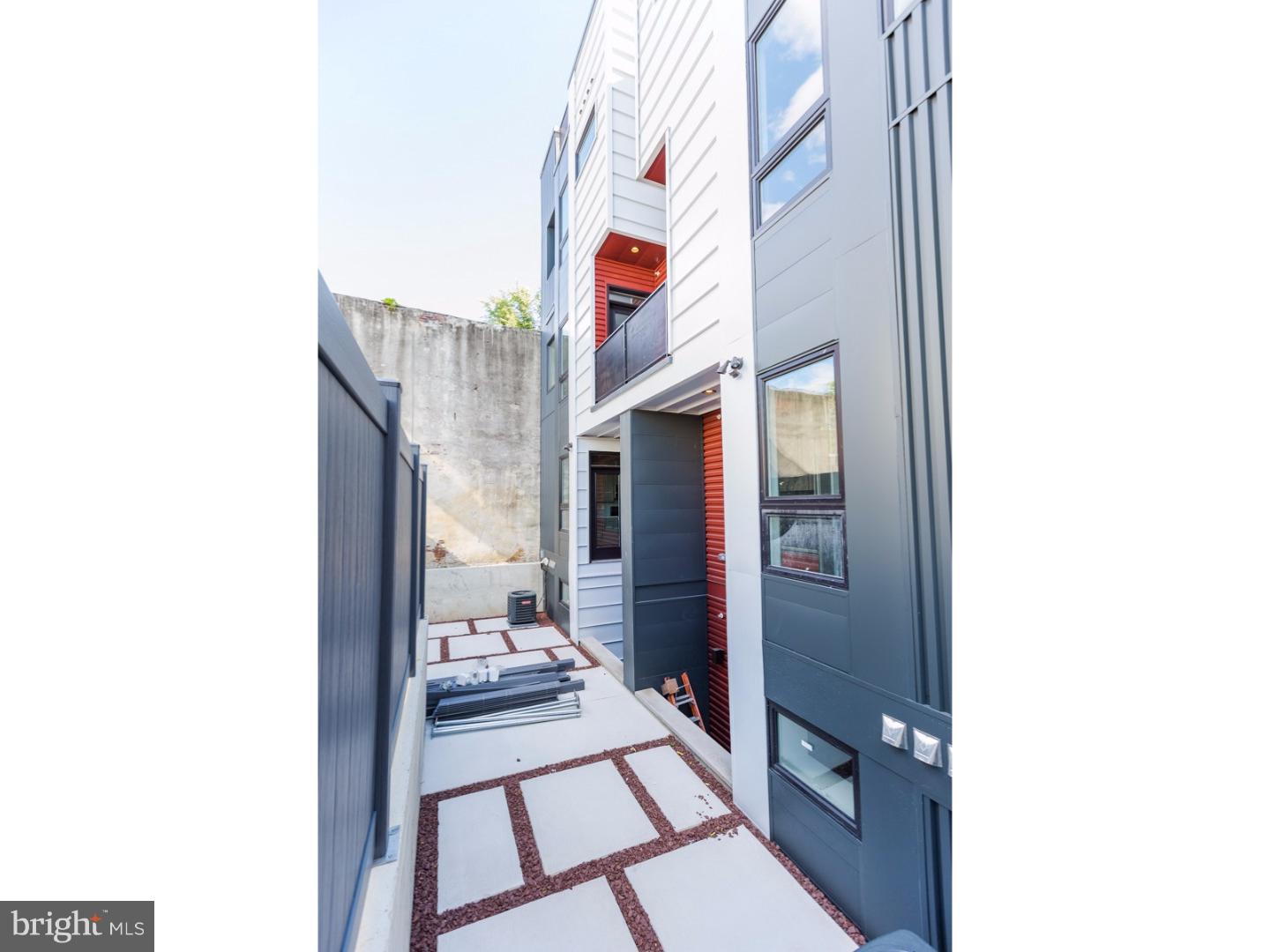 2131 East Firth Street, Unit 1 Philadelphia, PA 19125 - Photo 15 of 17