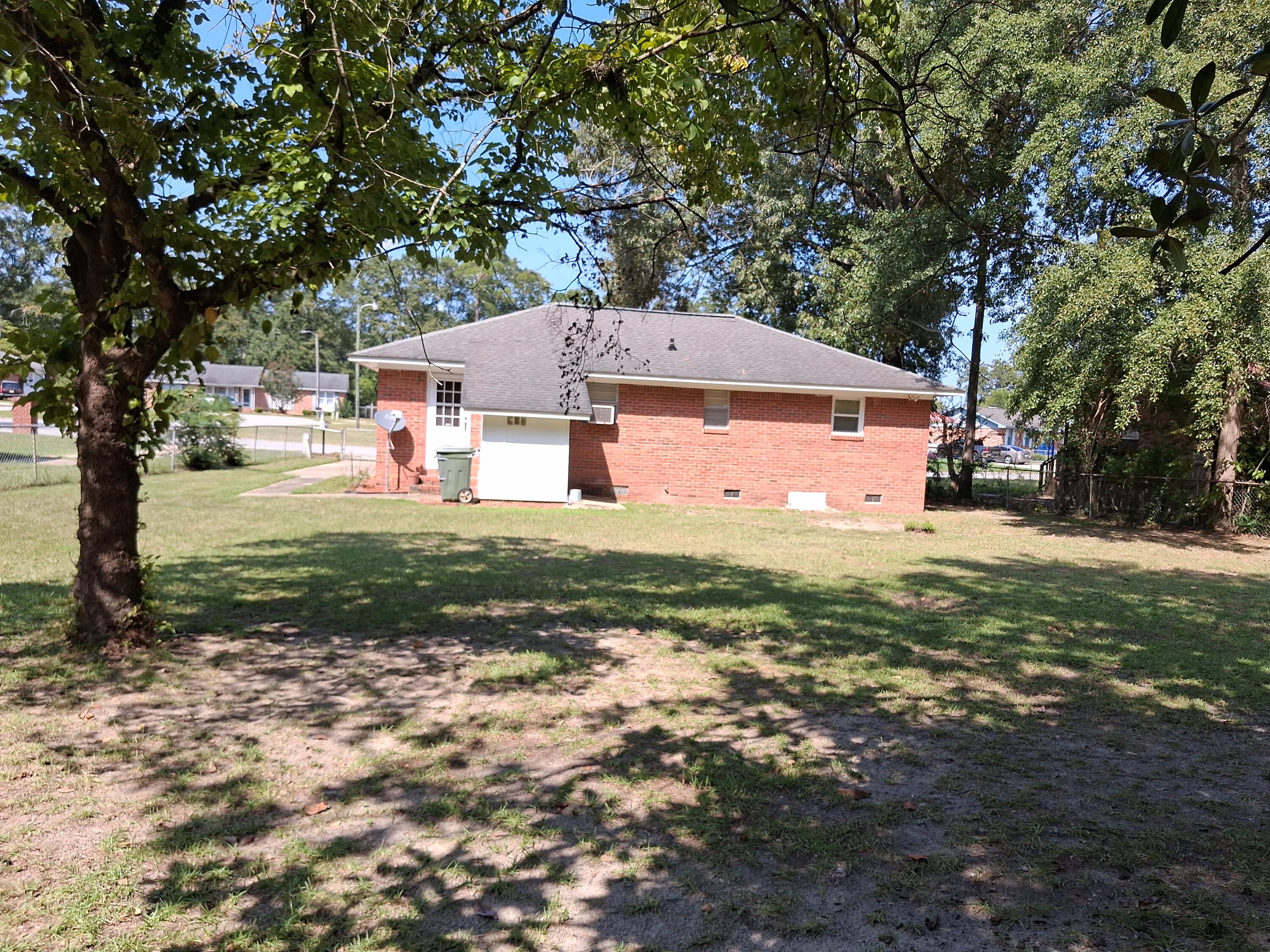 862 Manchester Road Sumter, SC 29154 - Photo 11 of 11 20260915_145040