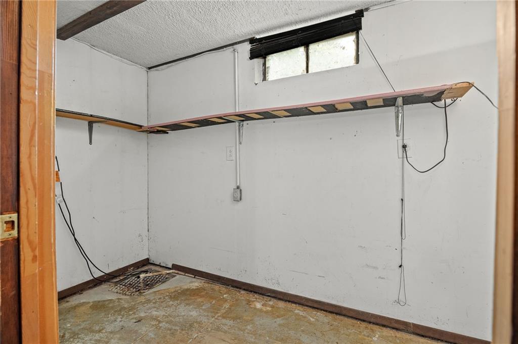 2913 South 33rd Terrace St. Joseph, MO 64503 - Photo 22 of 31
