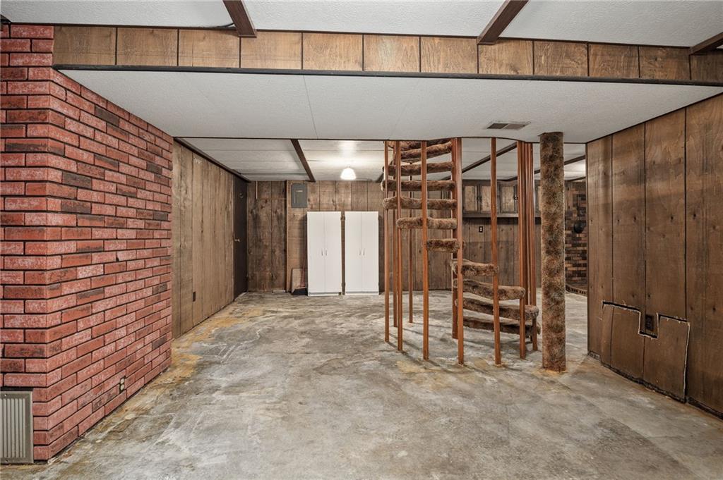 2913 South 33rd Terrace St. Joseph, MO 64503 - Photo 24 of 31
