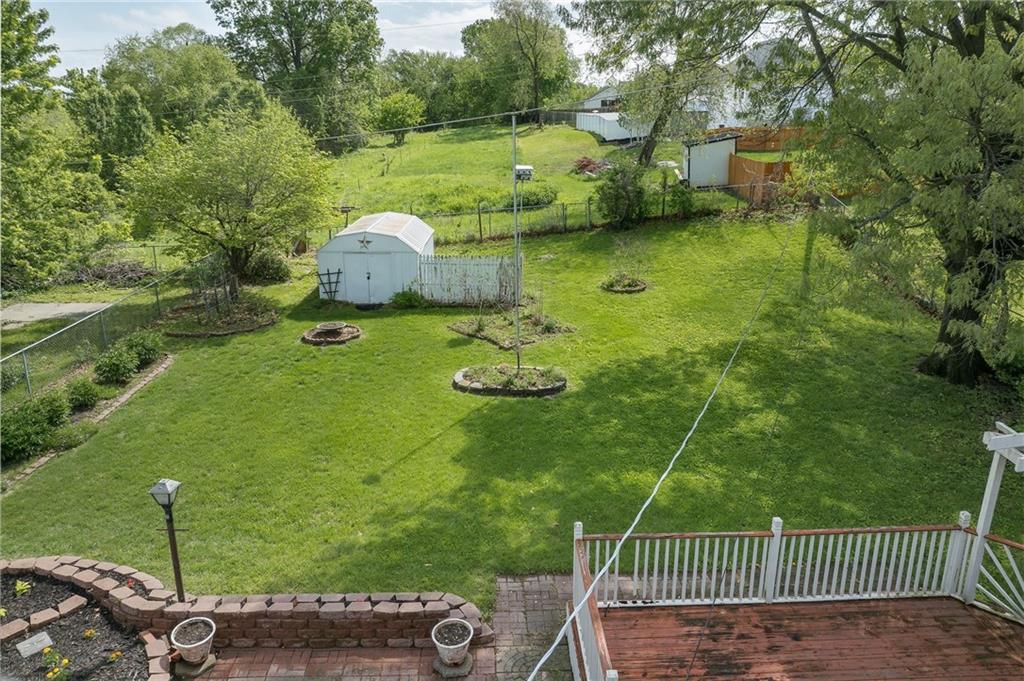 2913 South 33rd Terrace St. Joseph, MO 64503 - Photo 3 of 31