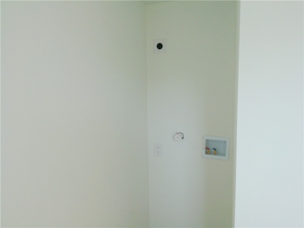 306 Allison Drive Gregory, TX 78359 - Photo 12 of 15 a view of a bathroom