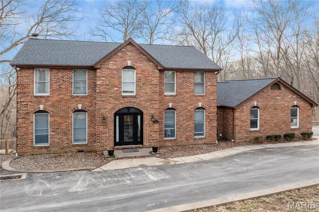$675,000 | 19250 River Ridge Lane, Wildwood, MO 63005
