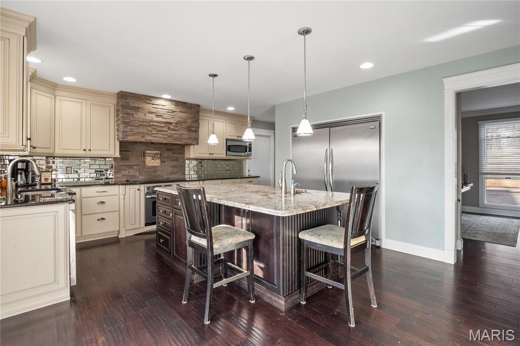 19250 River Ridge Lane Wildwood, MO 63005 - Photo 9 of 51