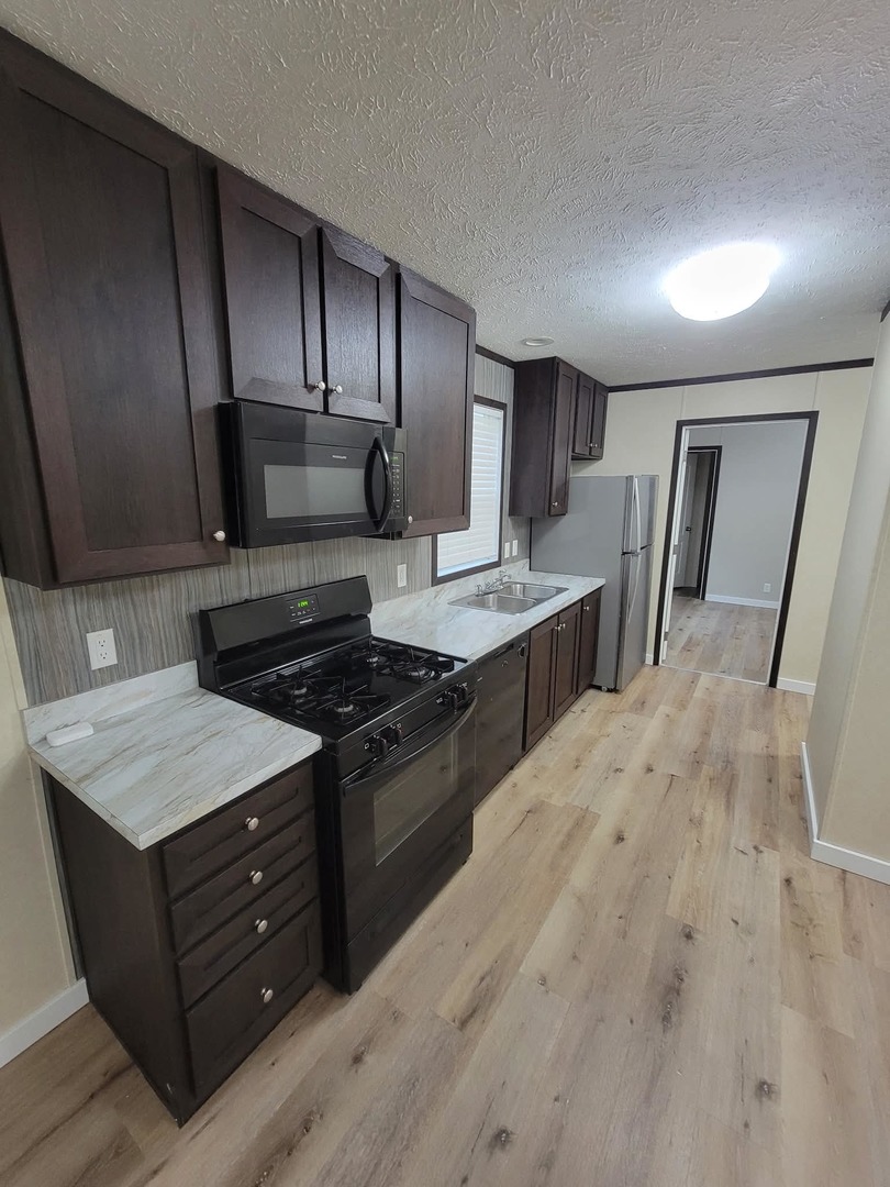 1301 Devils Glen Road, Unit 1 Bettendorf, IA 52722 - Photo 1 of 9 Gallery Image 1