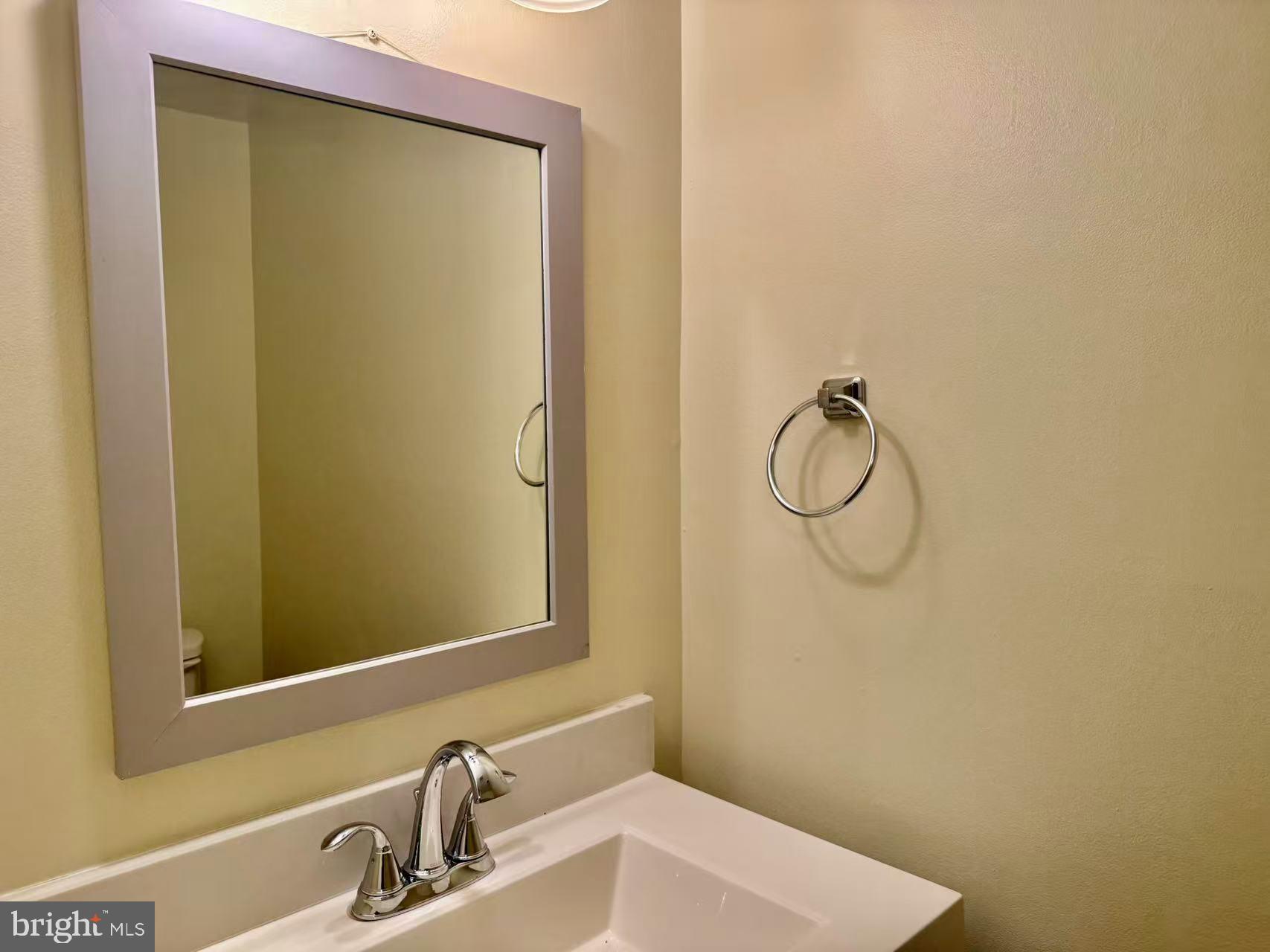 9292 Taney Road Manassas, VA 20110 - Photo 6 of 15 Gallery Image 6