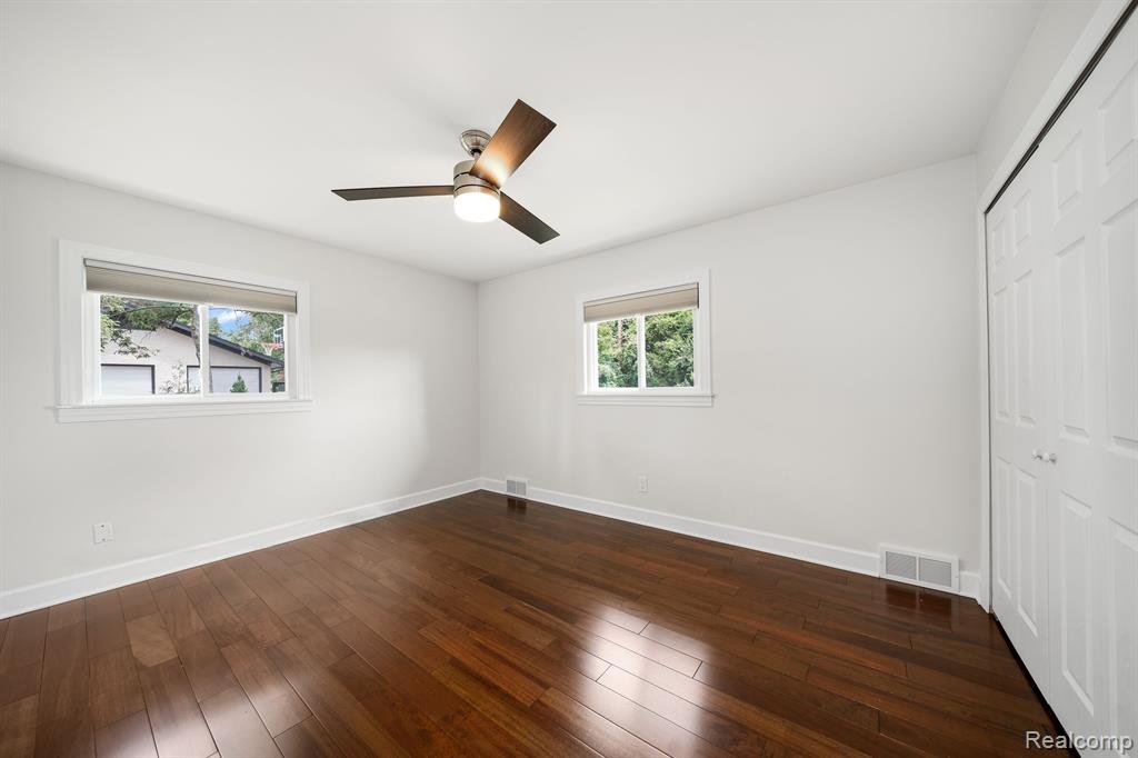 6895 Halyard Road Bloomfield Hills, MI 48301 - Photo 23 of 44