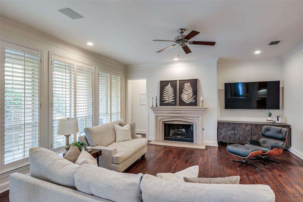 3885 Johnson Street Frisco, TX 75034 - Photo 9 of 22