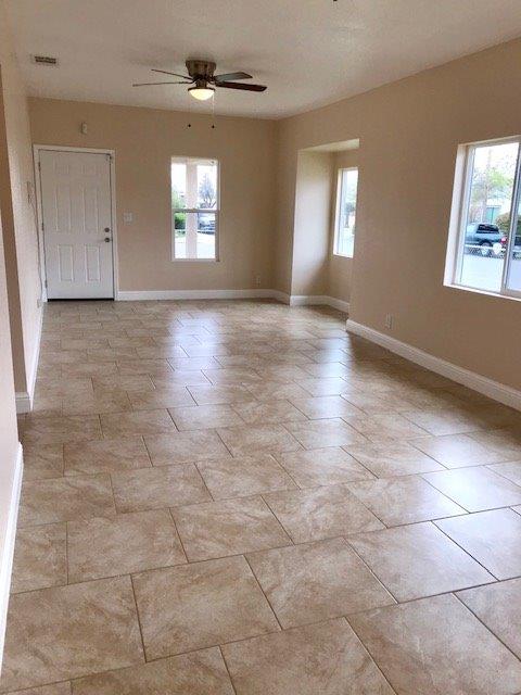 296 West Elizabeth Avenue Reedley, CA 93654 - Photo 11 of 29