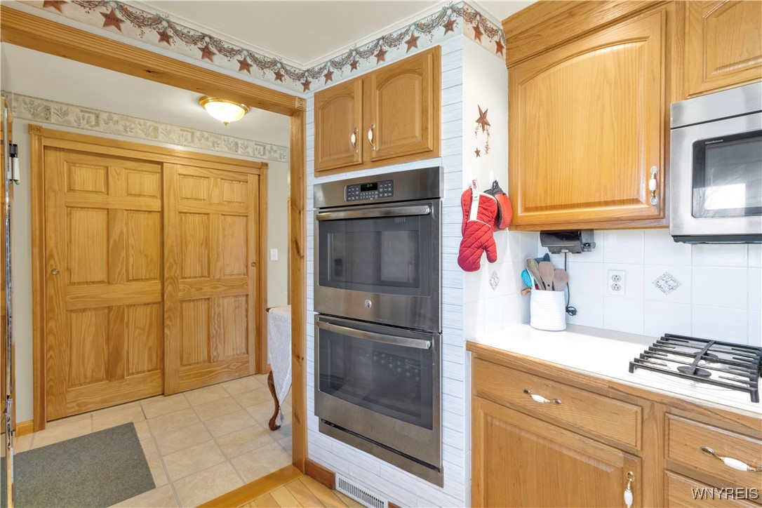 5628 Meadow Drive Boston, NY 14075 - Photo 11 of 40