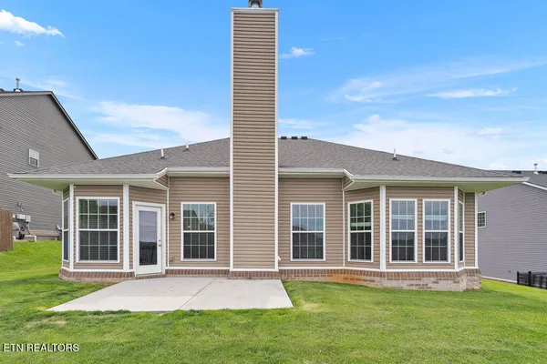 $549,999 | 818 Brookwood Lane, Maryville, TN 37801