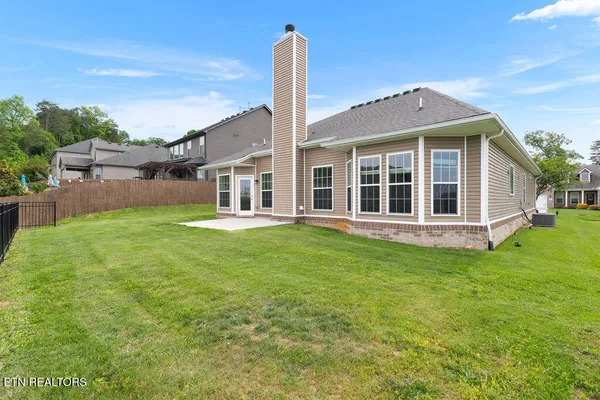 $549,999 | 818 Brookwood Lane, Maryville, TN 37801