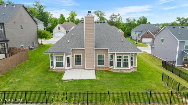 $549,999 | 818 Brookwood Lane, Maryville, TN 37801