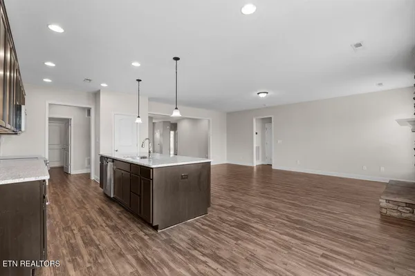 $549,999 | 818 Brookwood Lane, Maryville, TN 37801