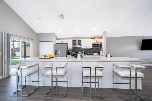 $2,895 | 3007 Stillwater Drive, Kissimmee, FL 34743